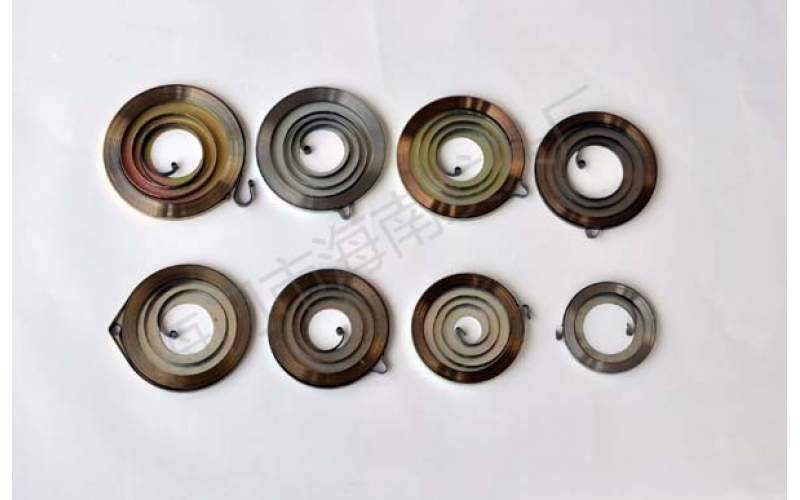 影响发条弹簧的使用的因素